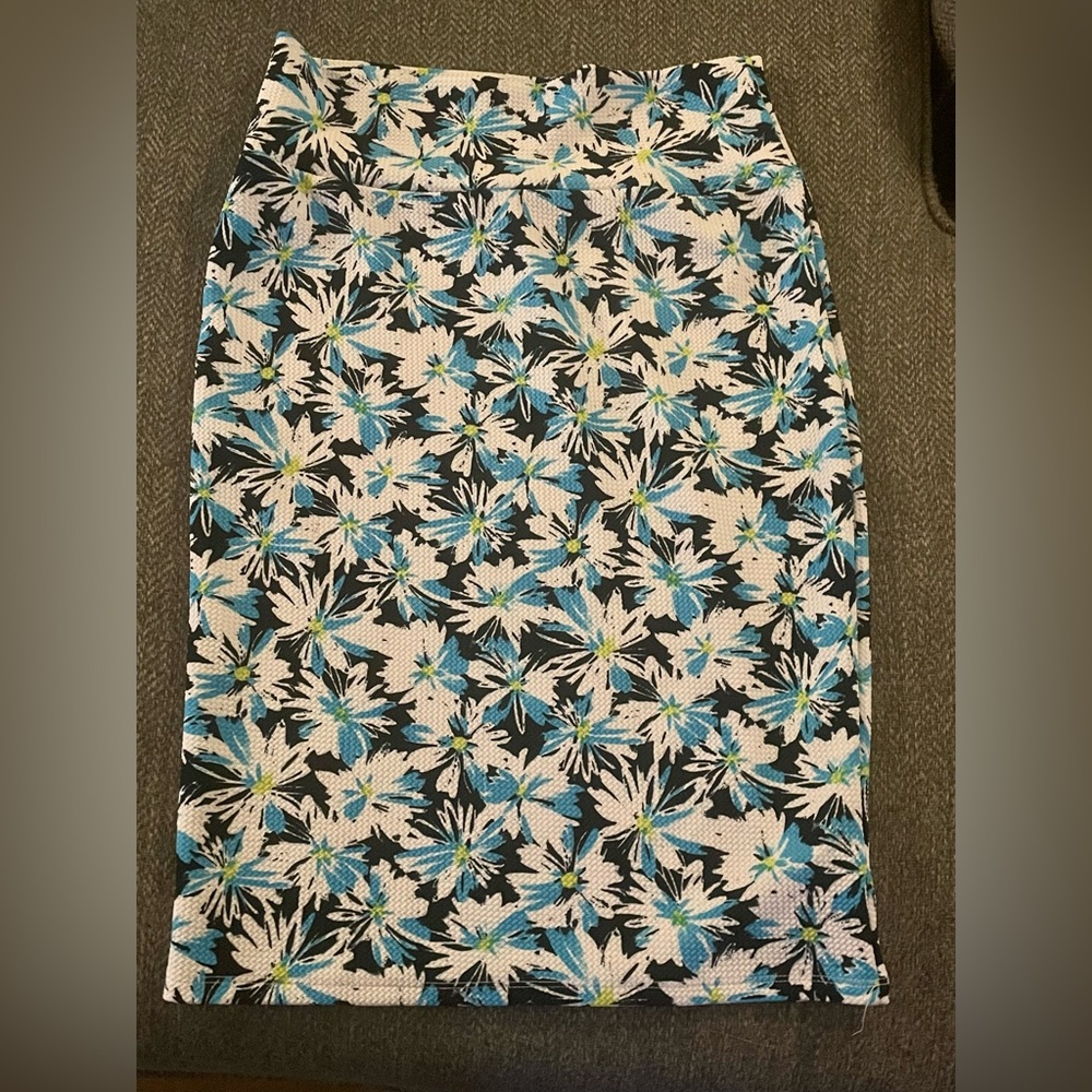 Lularoe Cassie tropical vibes skirt